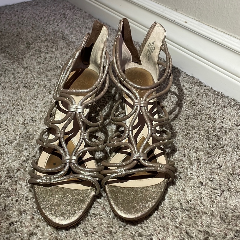 Isola wedges size 7.5